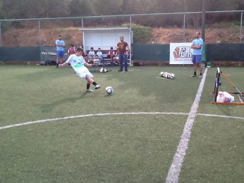 U-Turn Soccer Trainer